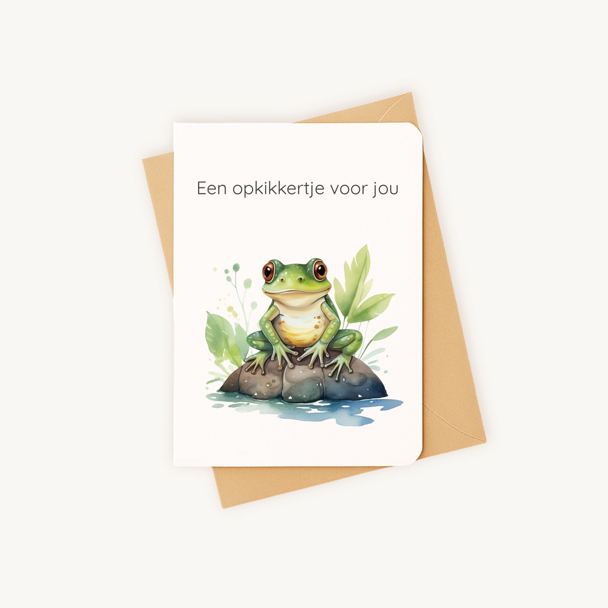 Beterschapskaart kikker liggend met kraftenvelop