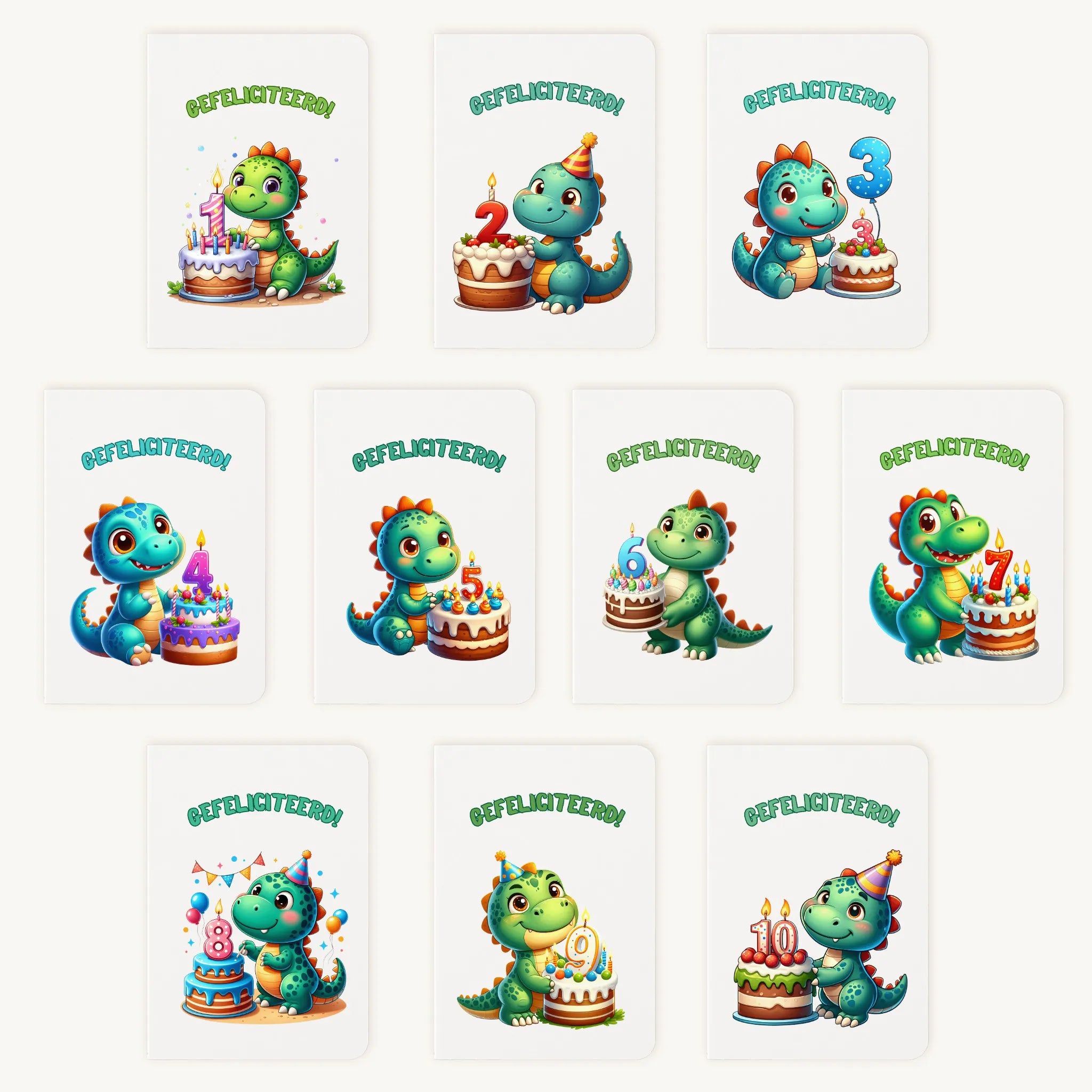 Flatlay van 10 kleurrijke dino-verjaardagskaarten met afgeronde hoeken, netjes gerangschikt in twee rijen van vijf op een lichte houten tafel, inclusief kraft enveloppen.