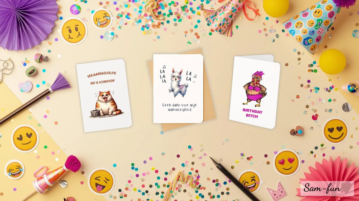 Kleurrijke verjaardagskaarten met grappige emoji stickers en confetti op gele achtergrond