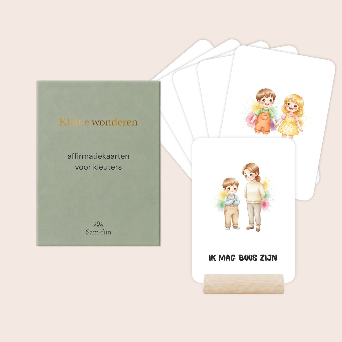 Affirmatiekaarten voor kleuters met illustraties in aquarel voor jongens met houten kaarthouder
