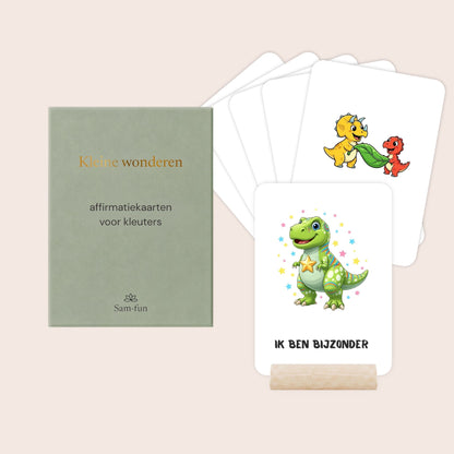 Affirmatiekaarten voor kleuters met dinosaurussen en houten kaarthouder