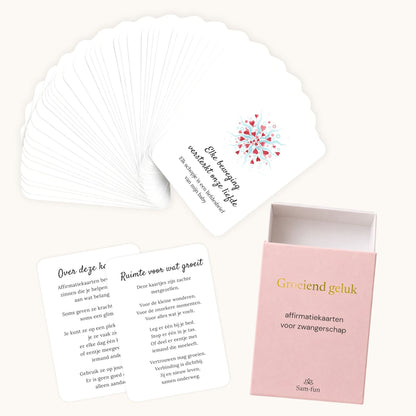 Inhoud van de set affirmatiekaarten voor zwangere vrouwen met subtekst in boho aquarel