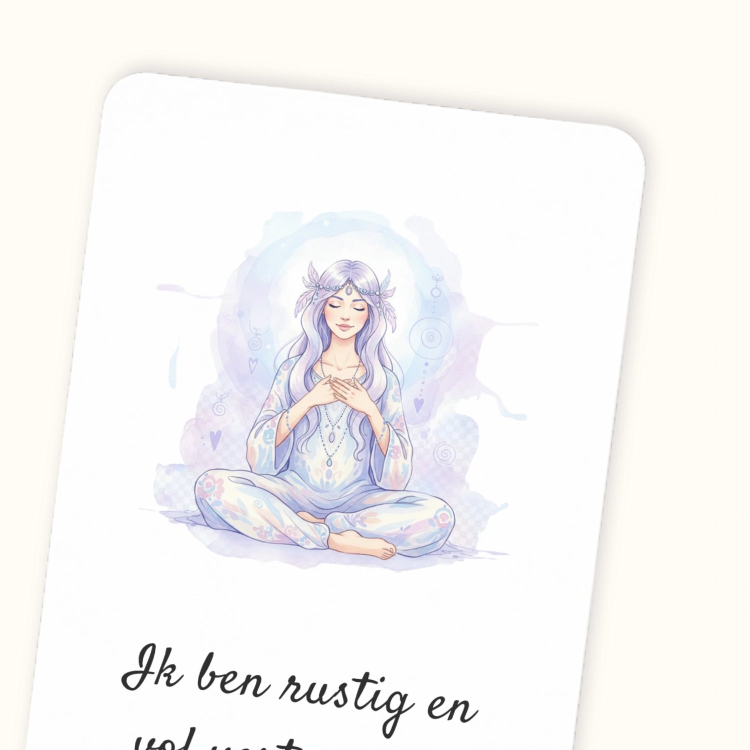 Detail van een affirmatiekaart voor bevalling met tekst en papierstructuur