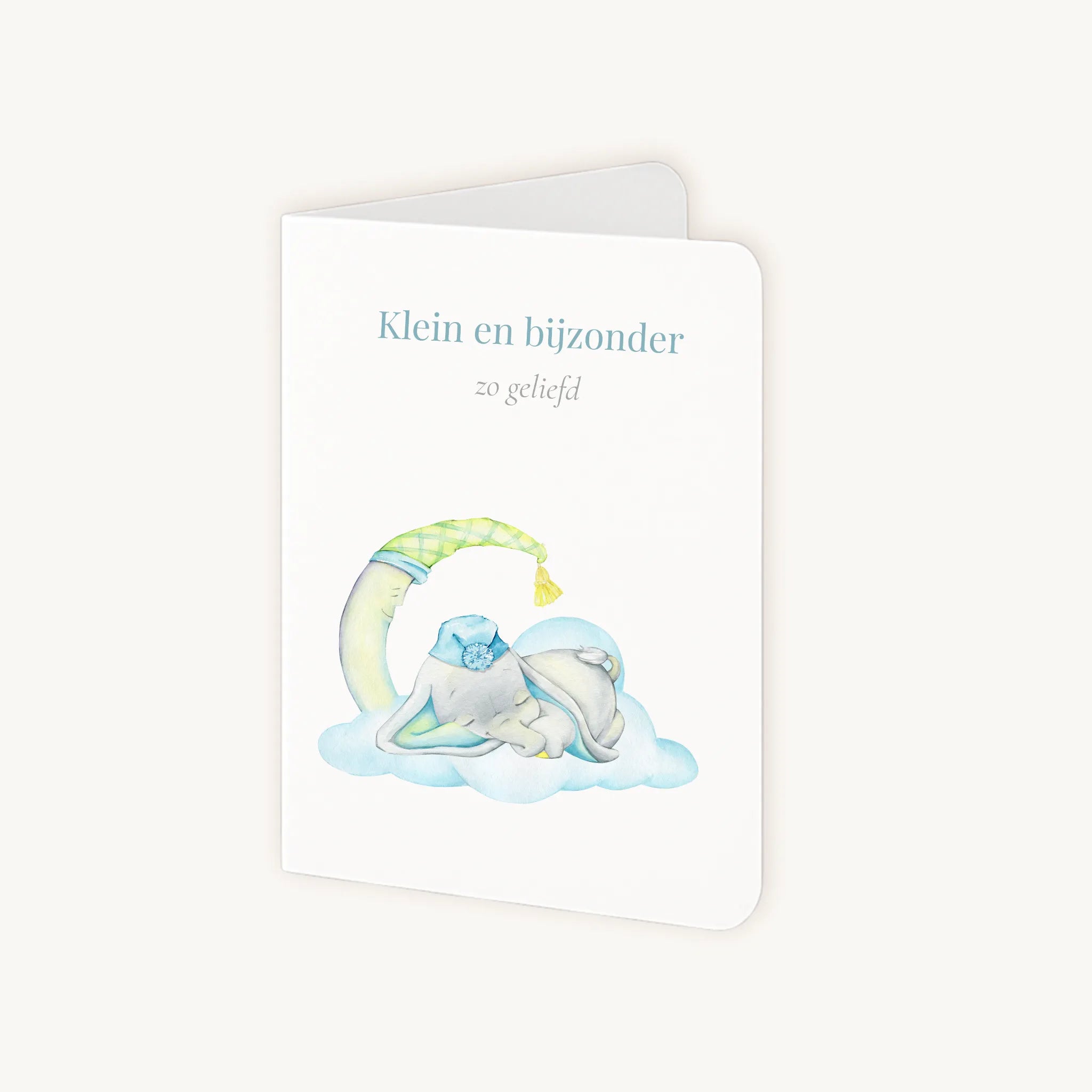 Staande kaart half geopend met baby op wolk illustratie en tekst "Klein en bijzonder - zo geliefd".