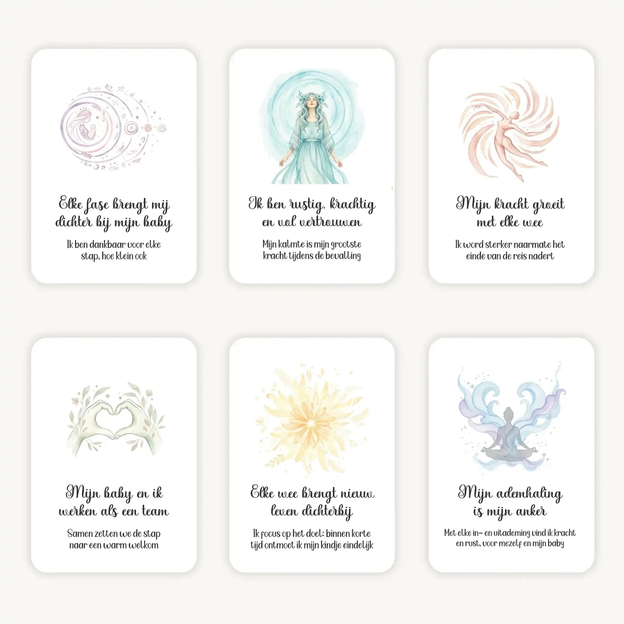 Flatlay van 6 dreamy boho aquarelkaarten met affirmaties en subtekst rond bevalling, in zachte natuurlijke kleuren met afgeronde hoeken en een dromerige, serene uitstraling.
