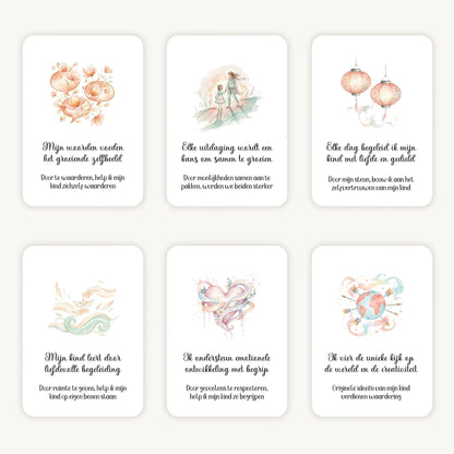 Flatlay van 6 dreamy boho aquarelkaarten met affirmaties en subtekst over het opvoeden van schoolkinderen, in zachte natuurlijke kleuren met afgeronde hoeken en een verfijnde, rustige uitstraling.