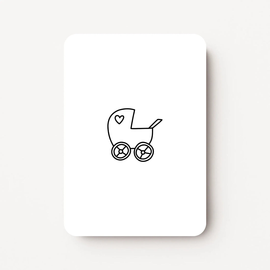 Staande minikaart met zwarte lineart van een kinderwagen en een klein hartje, minimalistisch ontwerp op een witte achtergrond.