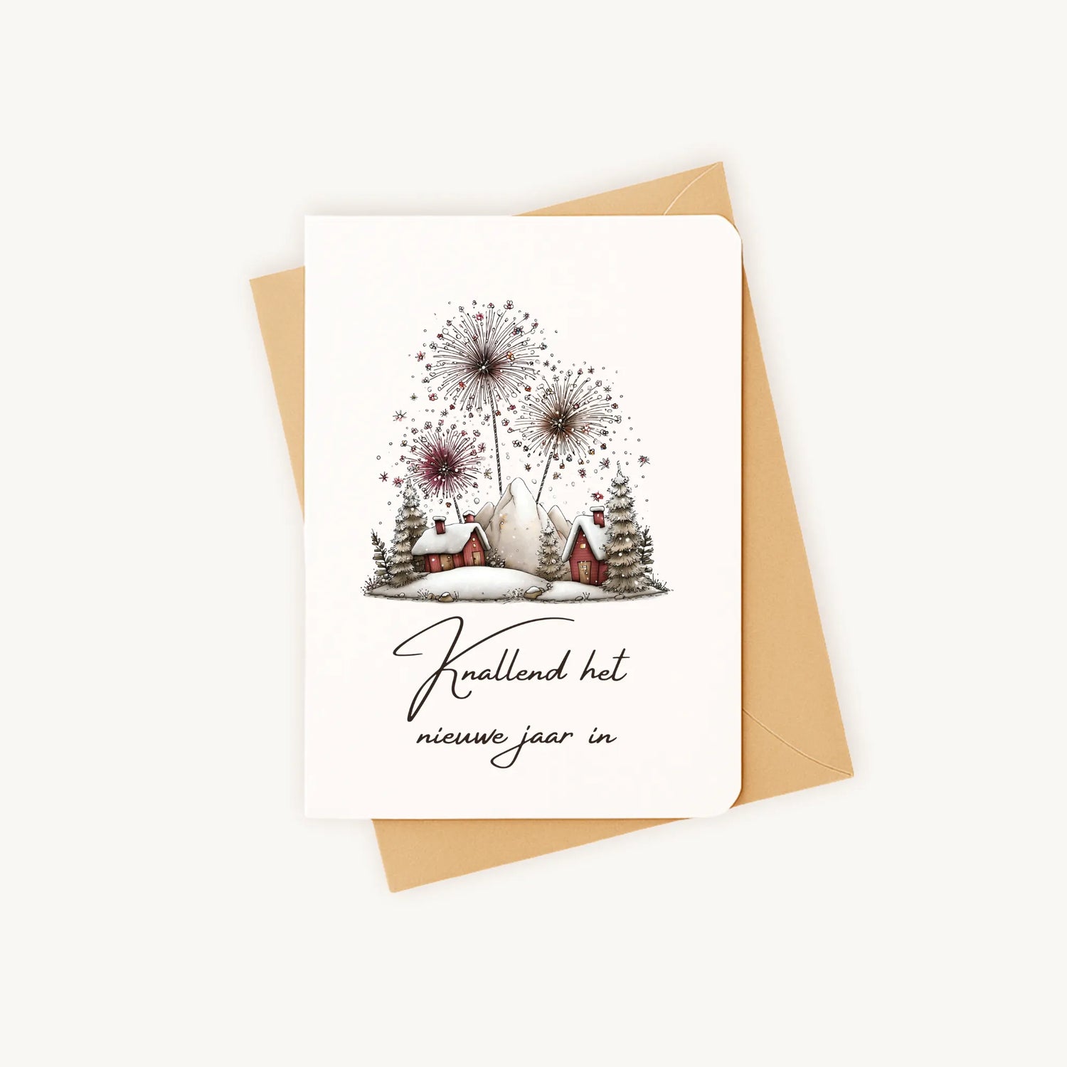 Staande nieuwjaarskaart met rode huisjes en vuurwerkillustratie op kraftenvelop.