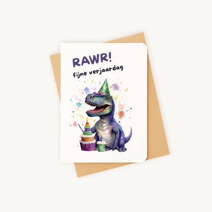 Staande verjaardagskaart met dinoillustratie op kraftenvelop.
