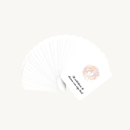 Waaier van 30 dreamy boho aquarelkaarten met korte affirmaties over het opvoeden van schoolkinderen, waarbij alleen de bovenste illustratie zichtbaar is, in een serene, dromerige stijl.