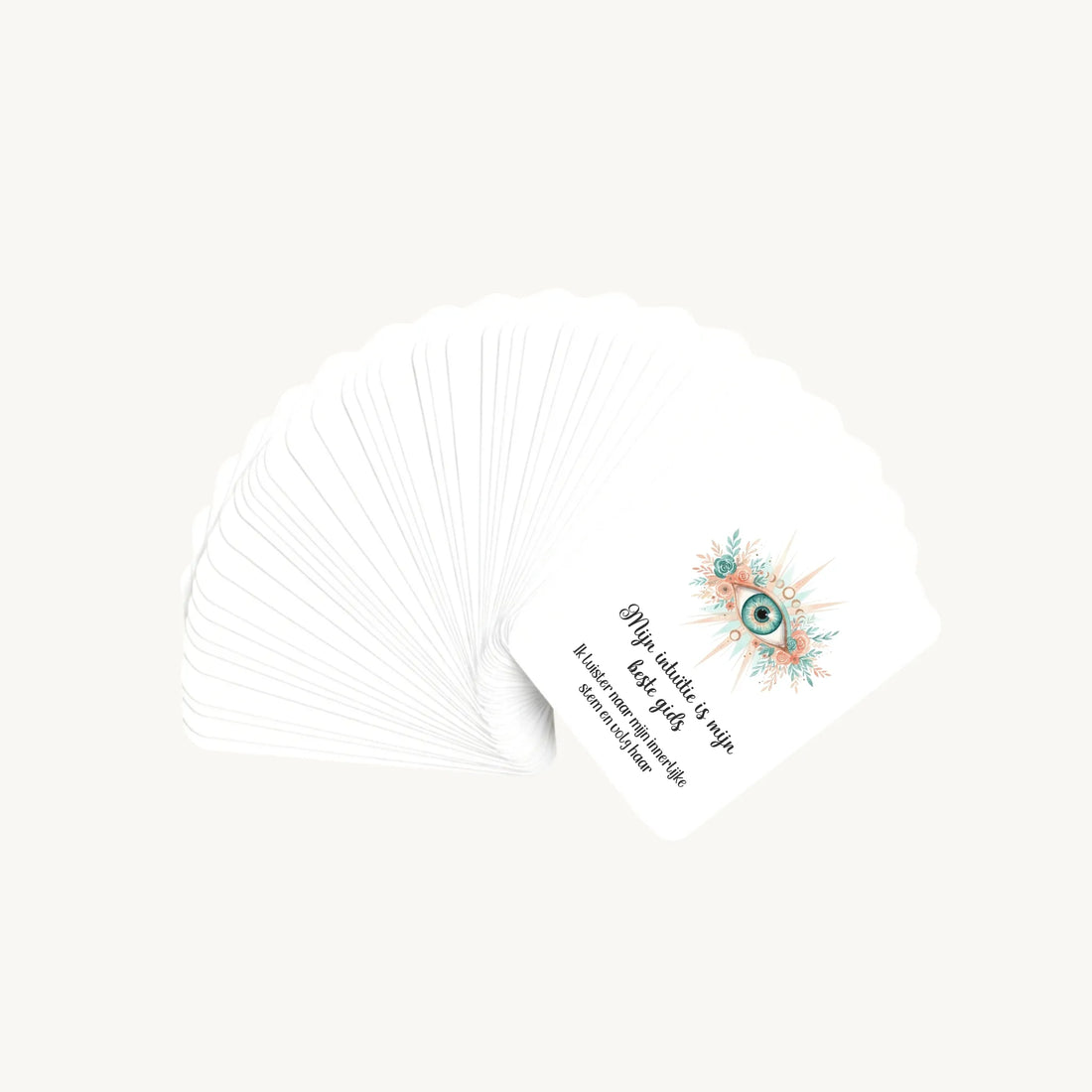 Waaier van 30 dreamy boho aquarelkaarten met affirmaties en subtekst over zwangerschap, waarbij alleen de bovenste kaart zichtbaar is, in een verfijnde en rustgevende stijl.