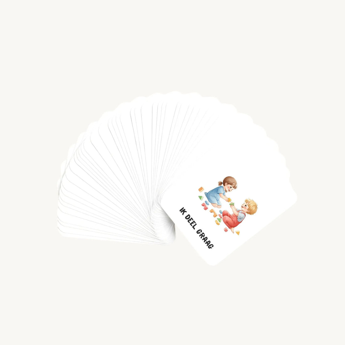 Waaier van 30 aquarelkaarten voor kleuters, waarbij alleen de bovenste illustratie zichtbaar is, in zachte meisjesachtige kleuren met een kalme en speelse uitstraling.