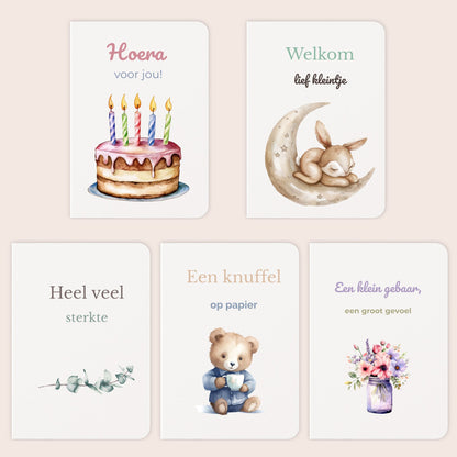 Vijf kaarten uit de wenskaartenset met verjaardag, geboorte, sterkte, knuffel en bloemen